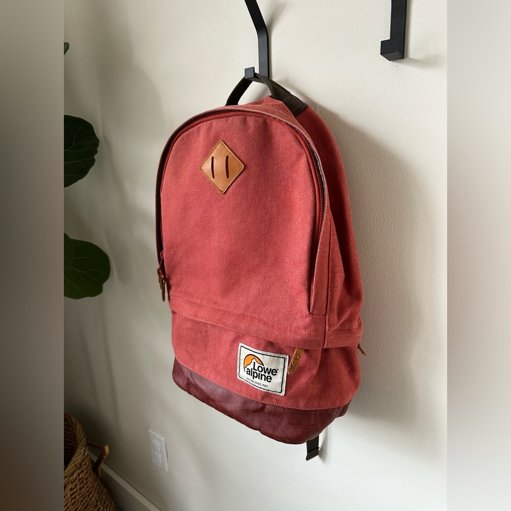 Lowe Alpine Guide 25 Backpack Brownstone, Durable… - image 2